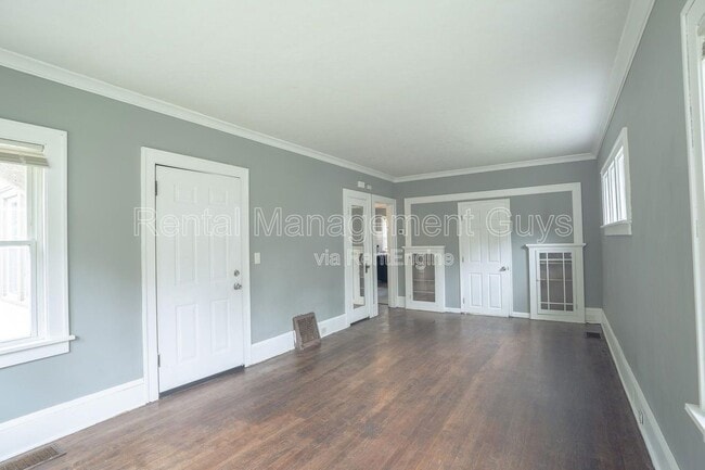 Building Photo - 4126 N Girard Ave