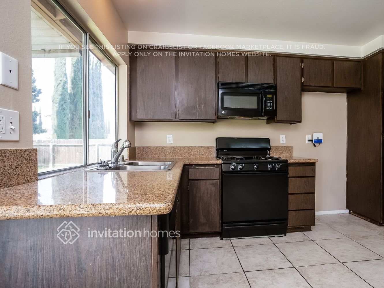 Building Photo - 271 Glenmont Ct