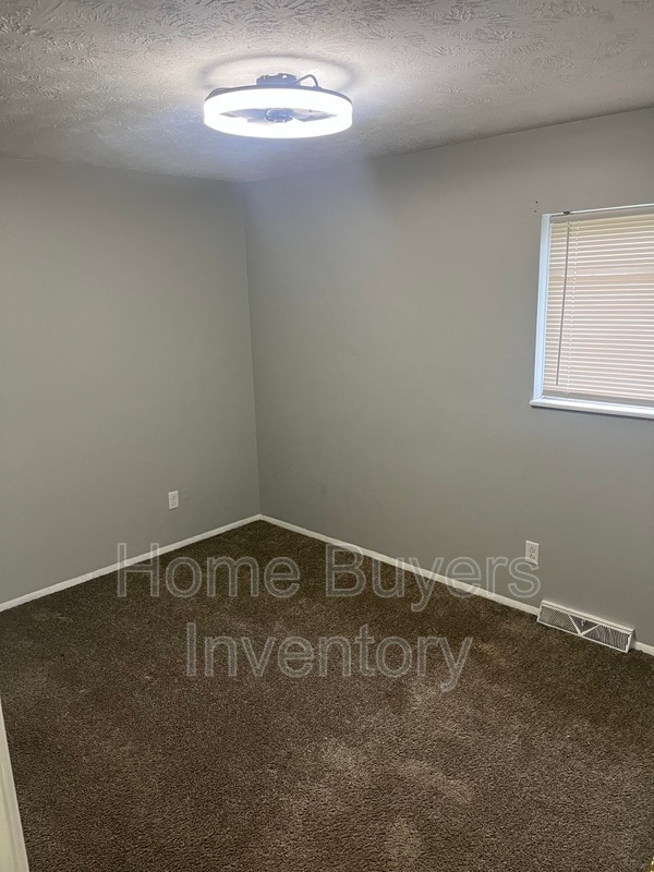 Building Photo - 536 Hyatt Ave