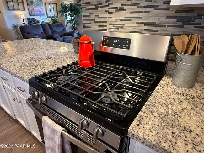 Building Photo - 4871 Butterfly Dr