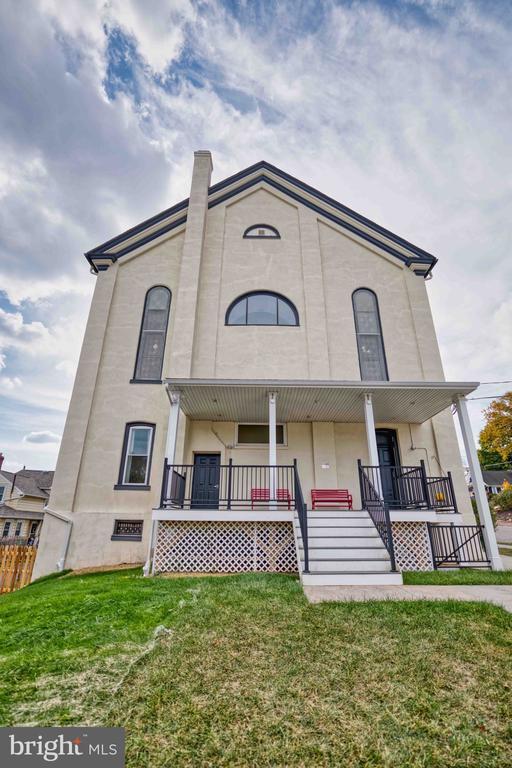 Building Photo - 177 Chestnut St