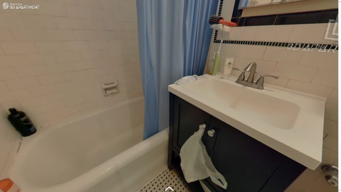 Building Photo - 347 Pleasant St