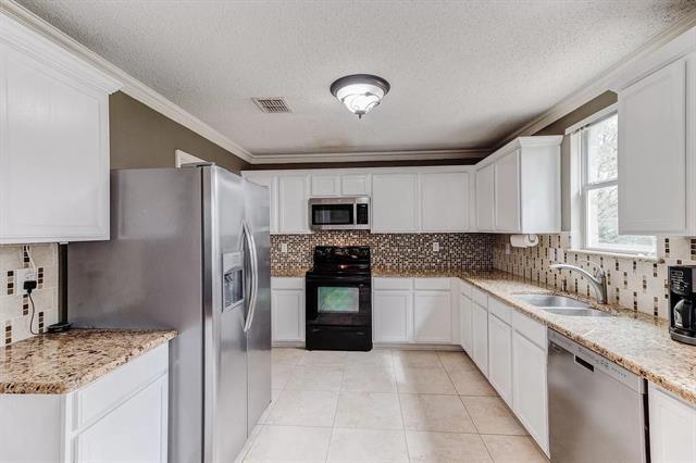 Building Photo - 3601 McClintick Rd