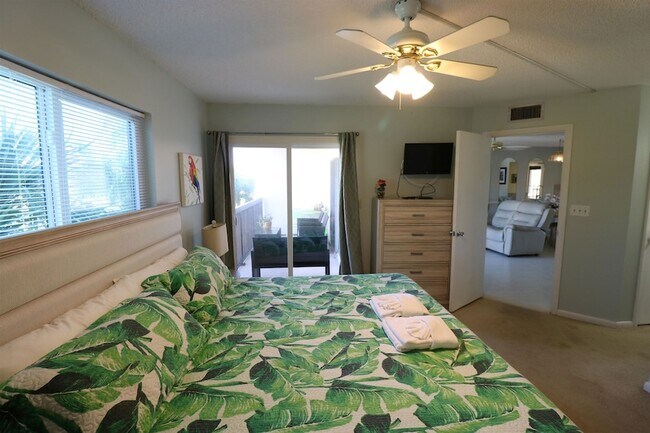 Building Photo - 4250 A1A S