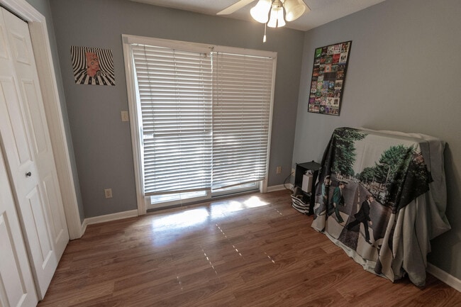 Building Photo - 106 Grn Mdws Rd