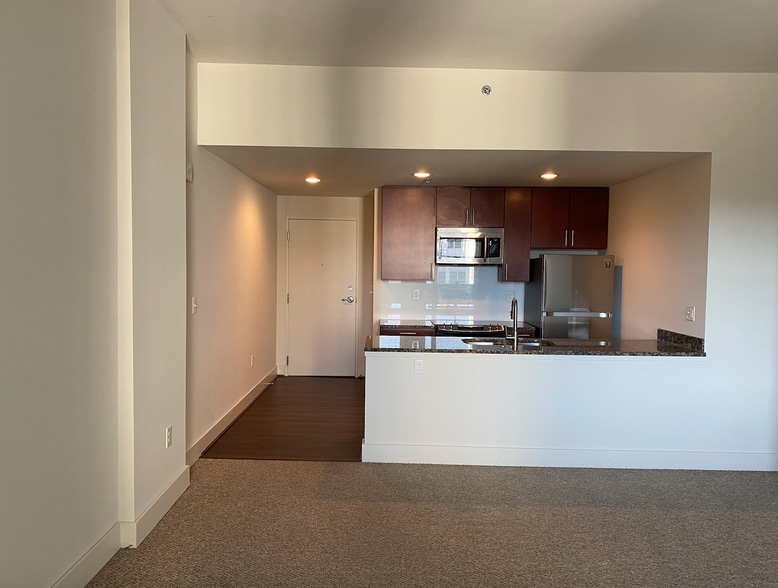 Building Photo - 129 N Washington Ave