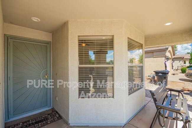 Building Photo - 9438 E Plana Ave