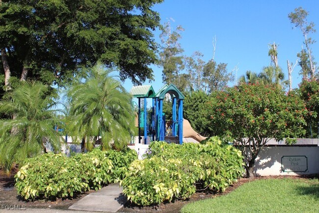 Building Photo - 16561 Heron Coach Way