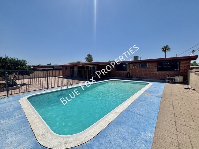 Building Photo - 7329 E 28th Pl
