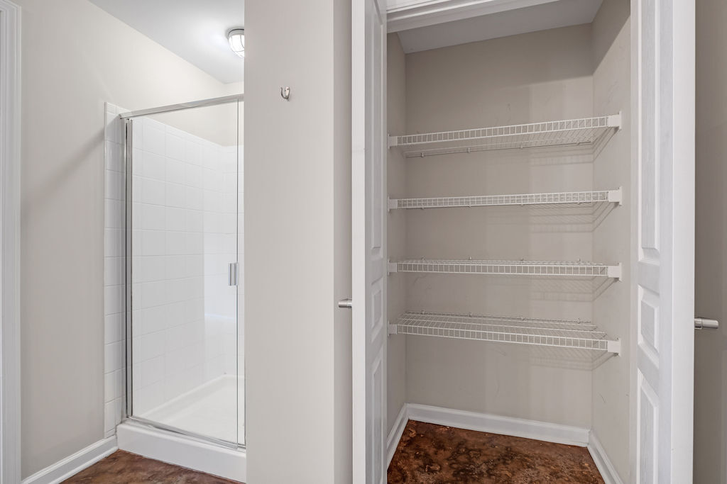 Additional Linen Closet in Master Bath - 1803 Broadway