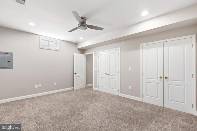 Building Photo - 24524 Ruff Ruff Ln