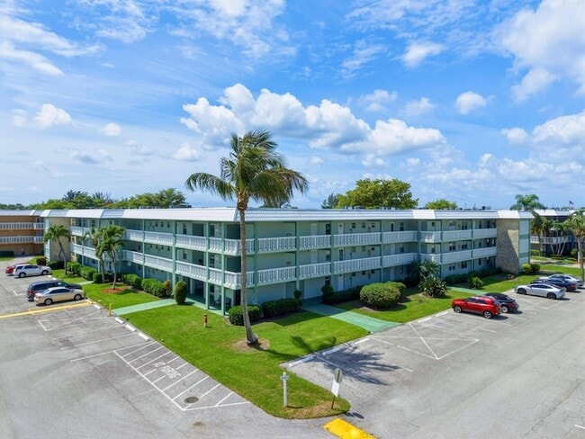 Building Photo - 9810 Marina Blvd