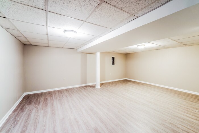 Building Photo - 4054 Brookmont Dr