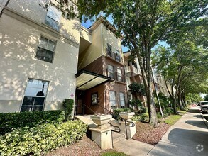 Building Photo - Great South Tampa 1st Floor 2BR/2BA Condo ...