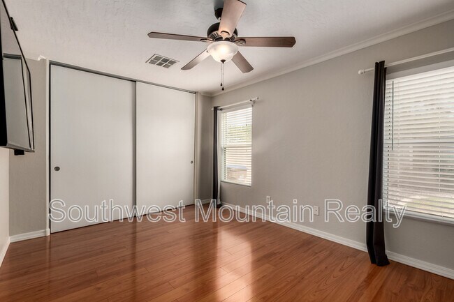 Building Photo - 28635 N Opal Ct