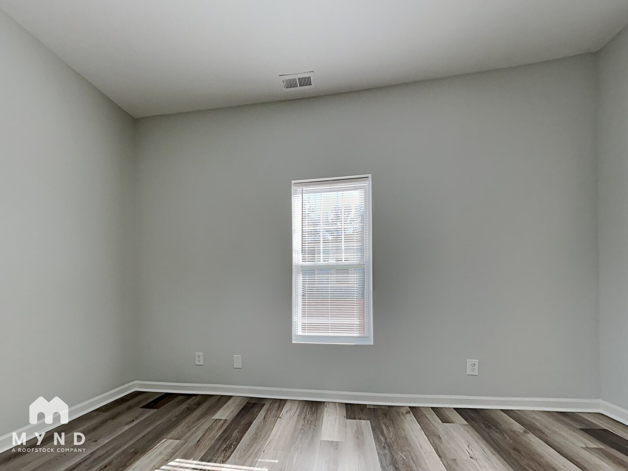 Building Photo - 4514 Wildwood Ave