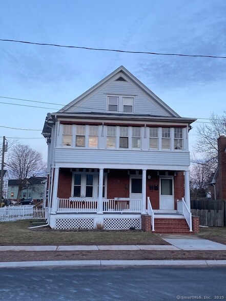 Primary Photo - 3 Washington Ave
