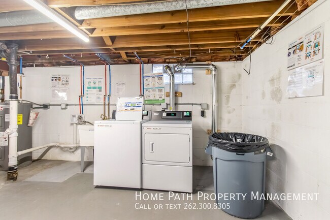 Building Photo - 151 S Grand Ave