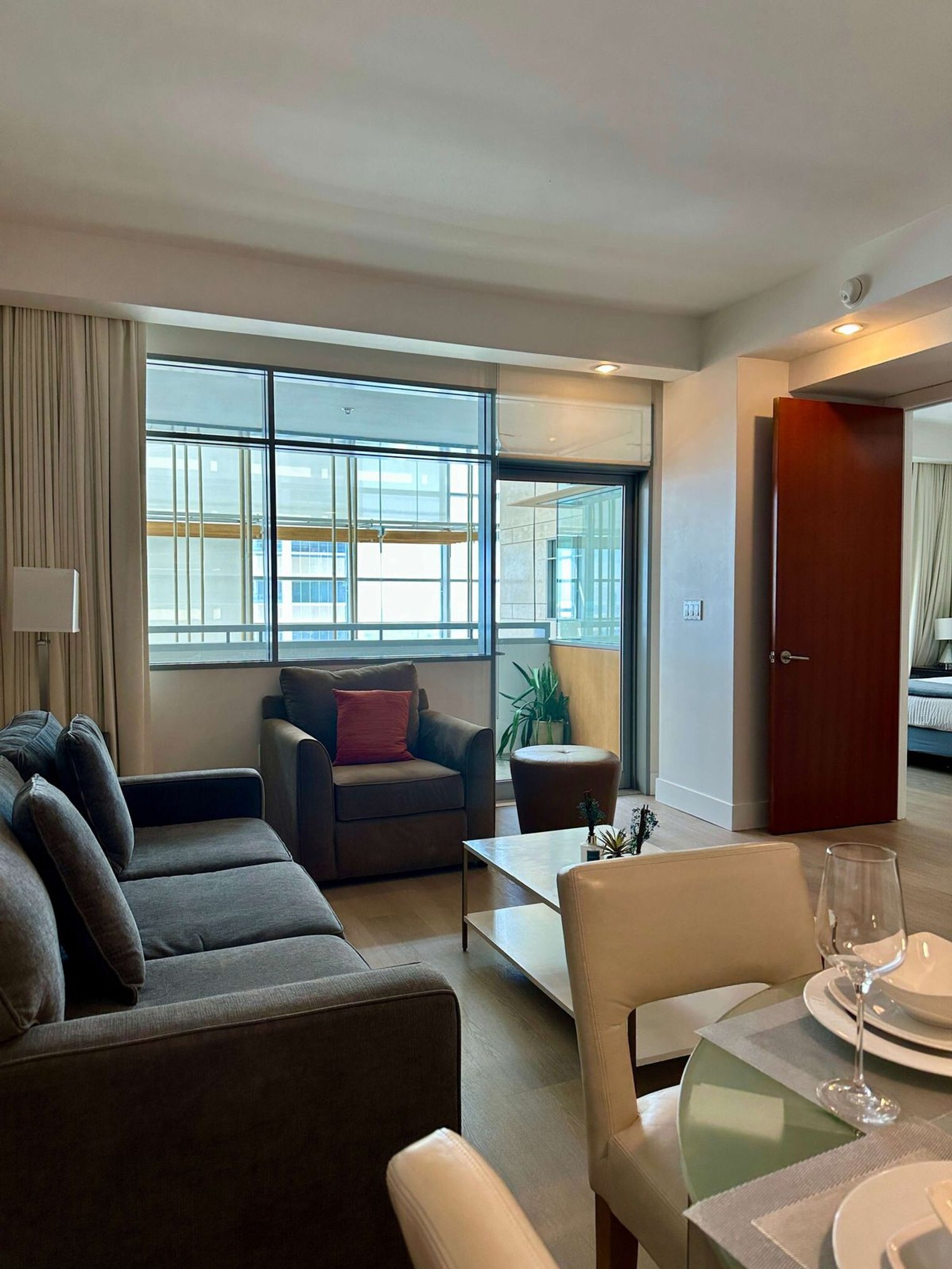 Building Photo - 1395 Brickell Bay Dr