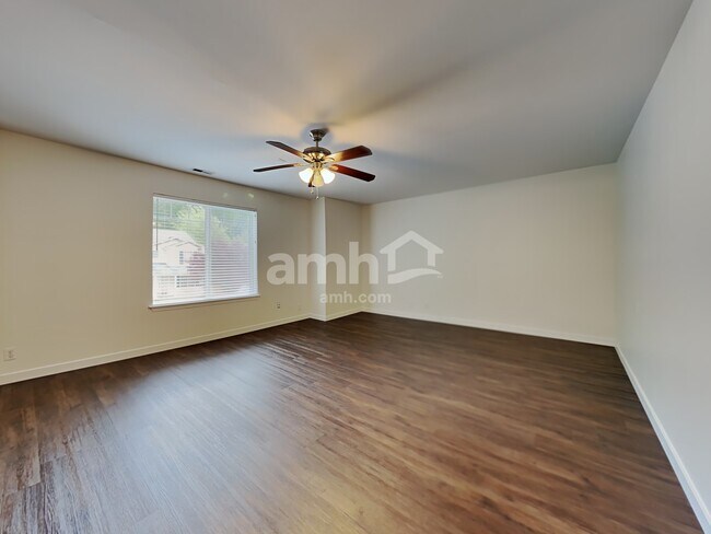 Building Photo - 17924 97th Ln E