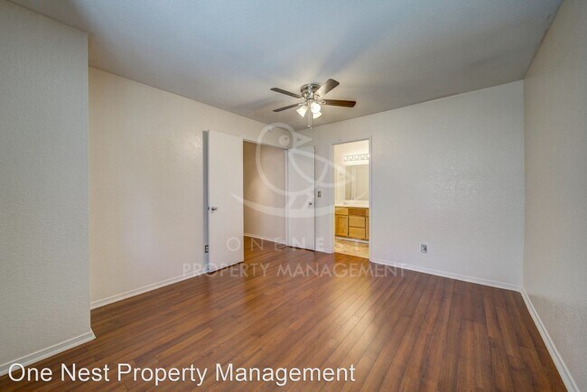 Building Photo - 3 br, 2.5 bath House - 2942 Twin Creeks Lane