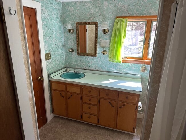 Building Photo - 38 Jay Vee Wy