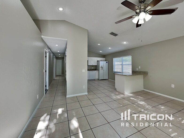Building Photo - 3028 Patel Dr