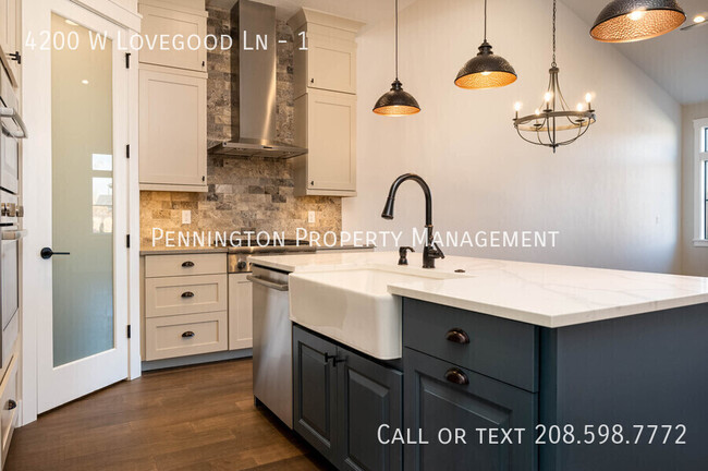 Building Photo - 4200 W Lovegood Ln