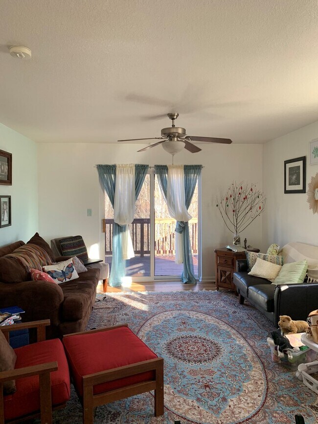 Building Photo - ALL WOOD FLOORS, LARGE BEDROOMS AND EXTRA STORAGE!