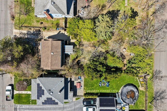 Building Photo - 15 Woolley Ave