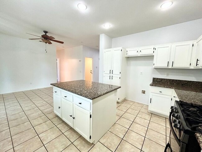 Building Photo - 15624 Choctaw Ct