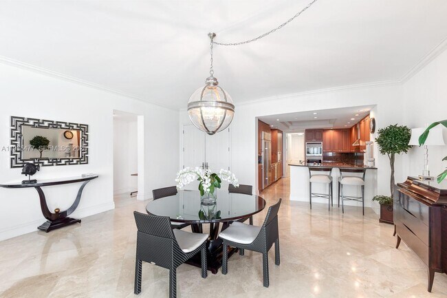 Building Photo - 10295 Collins Ave