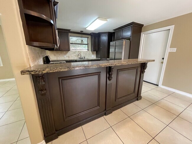 Building Photo - 2202 O'Kane St