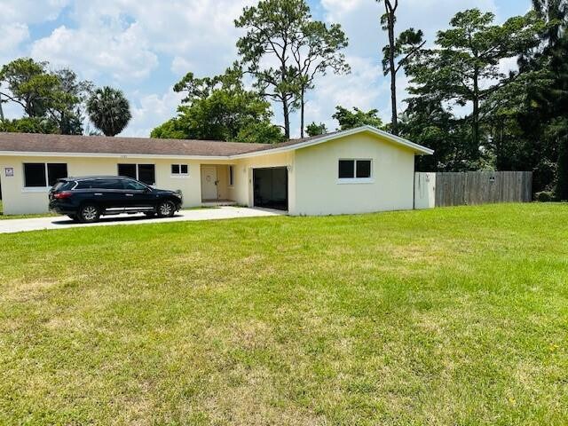 Building Photo - 3421 Helena Dr