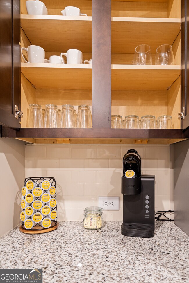 Building Photo - 2029 Pinnacle Walk