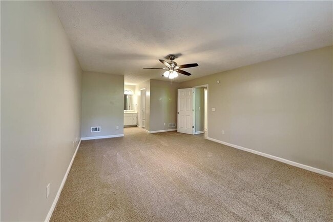 Building Photo - 1675 Cedar Grove Dr