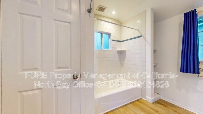 Building Photo - 3221 Acreage Ln