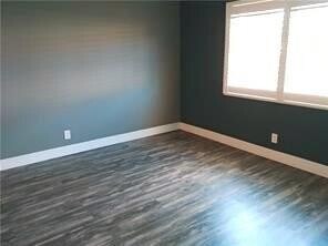 Building Photo - 12 NE 19th Ct