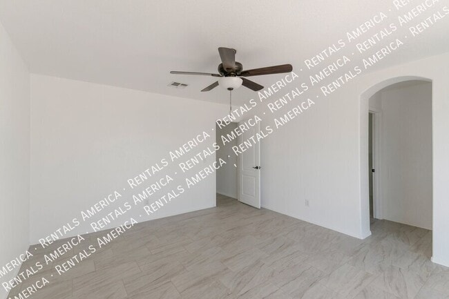 Building Photo - 5573 W Dove of Peace Dr