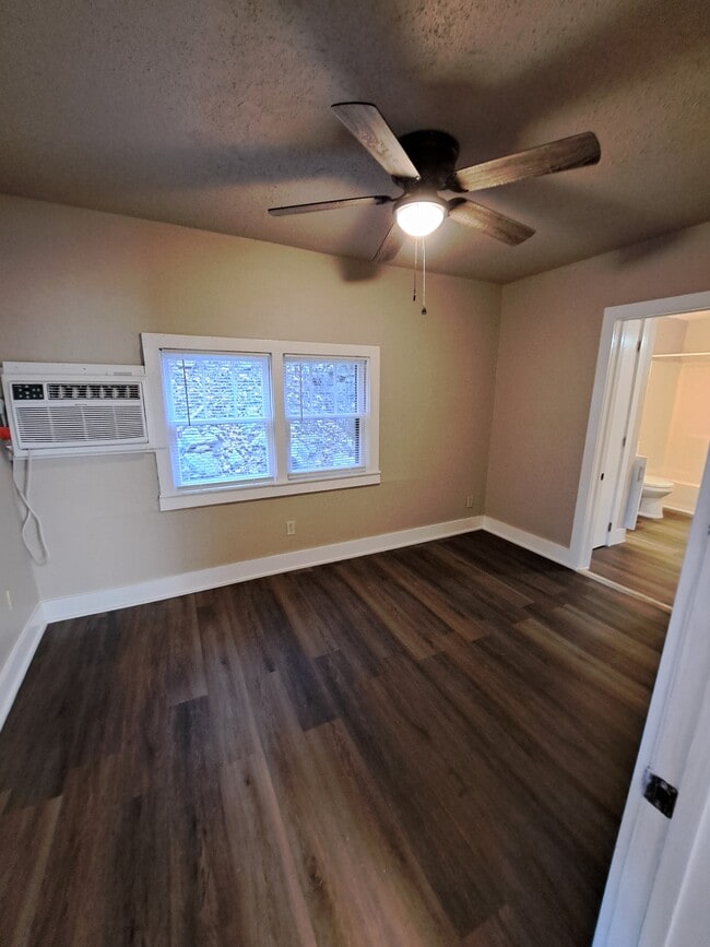 Building Photo - 22 First St