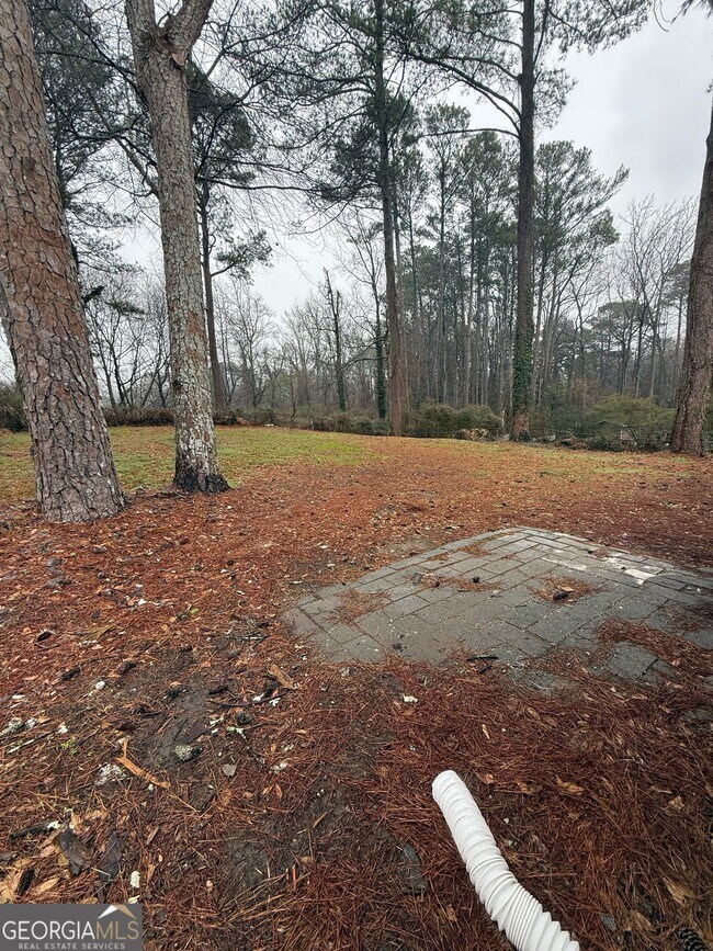 Building Photo - 1732 Slate Rd