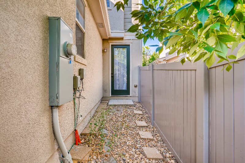 Building Photo - 6378 S Xanadu Way