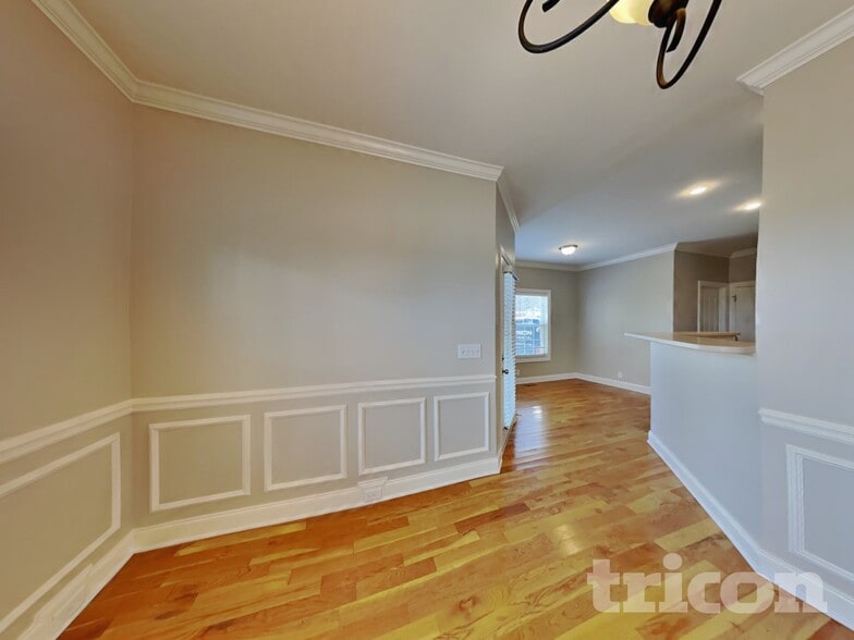 Building Photo - 1410 Deerskin Ct