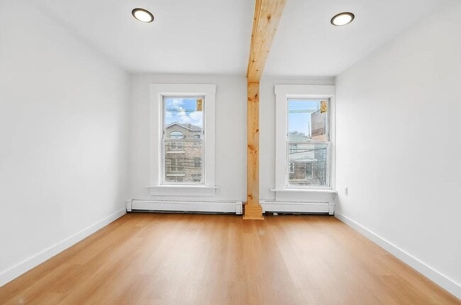 Building Photo - 608 Palisade Ave