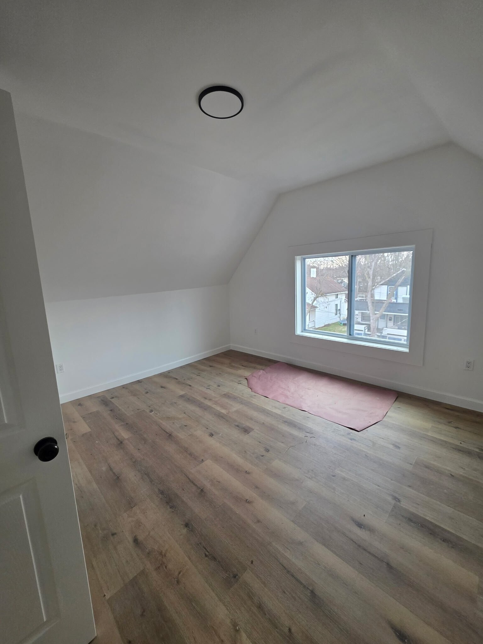 Building Photo - 3061 W 46th St
