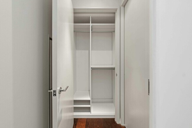 Building Photo - 210 Lavaca St