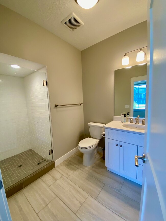 Building Photo - 10439 S Beetdigger Blvd