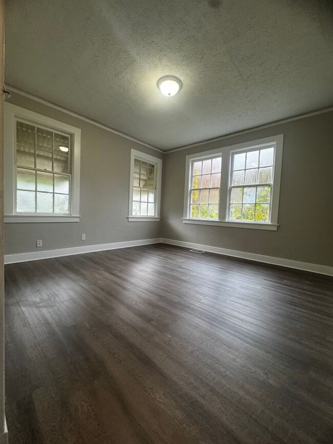 Building Photo - Highland Park on Brewton Street