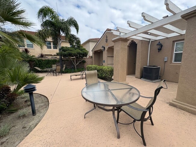 Building Photo - Stunning Home in a Desirable Gated Community