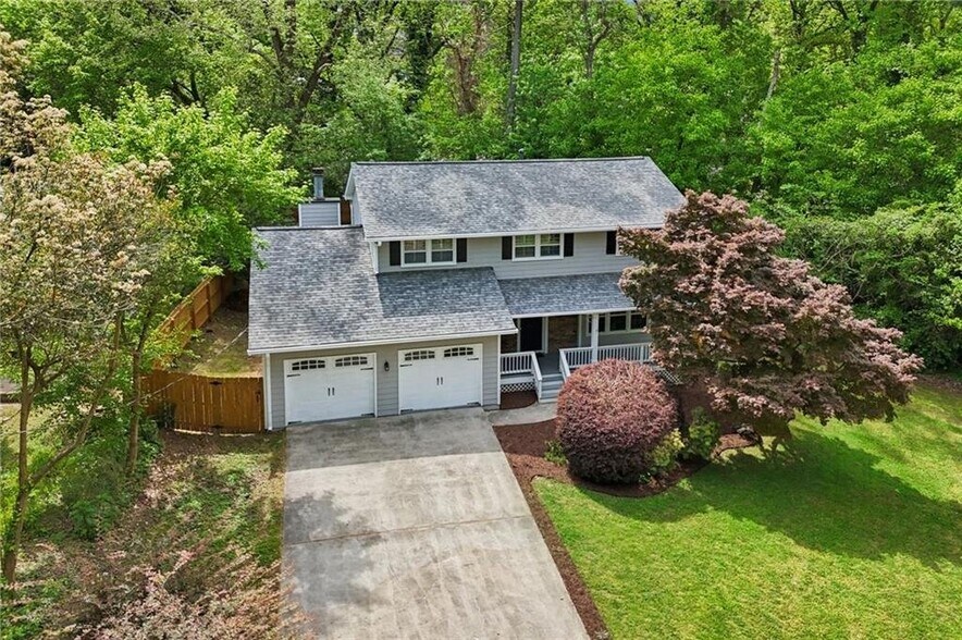 Building Photo - 571 Densley Dr